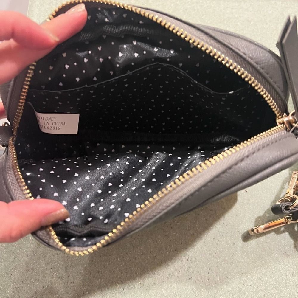 Disney X Pandora Gray small Crossbody Bag NWOT - Picture 2 of 4